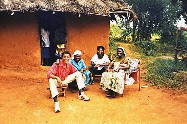 Barack Obama: 9 de ses photos renouant avec ses racines africaines