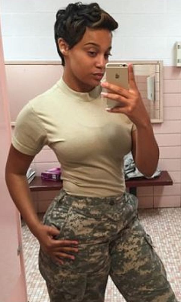 Voici la femme la plus s*xy de l'armée américaine: Photos