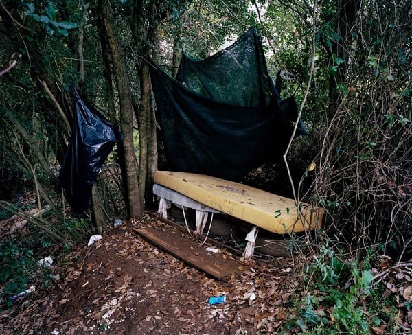 Italie: Photos honteuses de nigérianes se prostituant dans la forêt