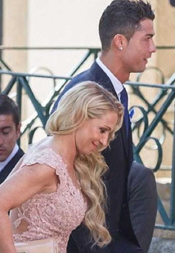 Cristiano Ronaldo offre une île grecque comme cadeau de mariage à son agent: PHOTOS