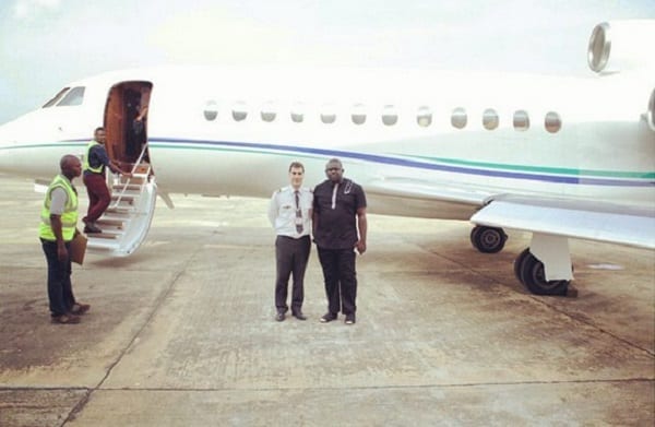 Akon et son Jet privé: photos