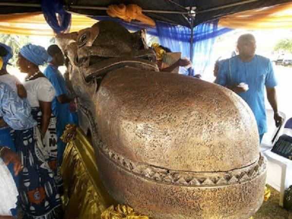 Nigeria: Un artiste enterré dans un magnifique cercueil en chaussure
