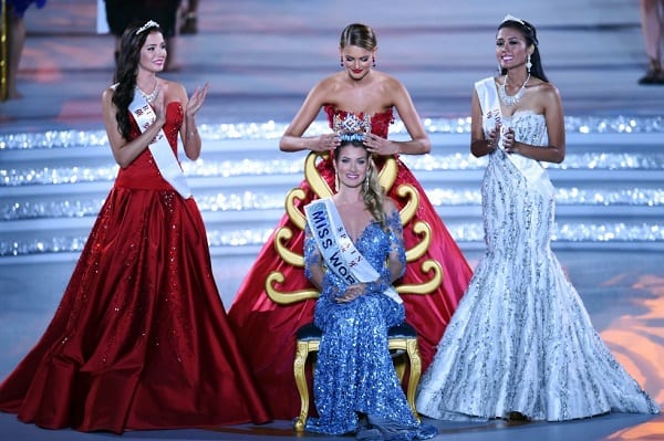 Miss Espagne couronnée Miss Monde 2015: PHOTOS