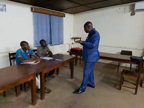 Centrafrique: quand le Président dispense un cours sur la théorie de distribution à l'Université. (photos)