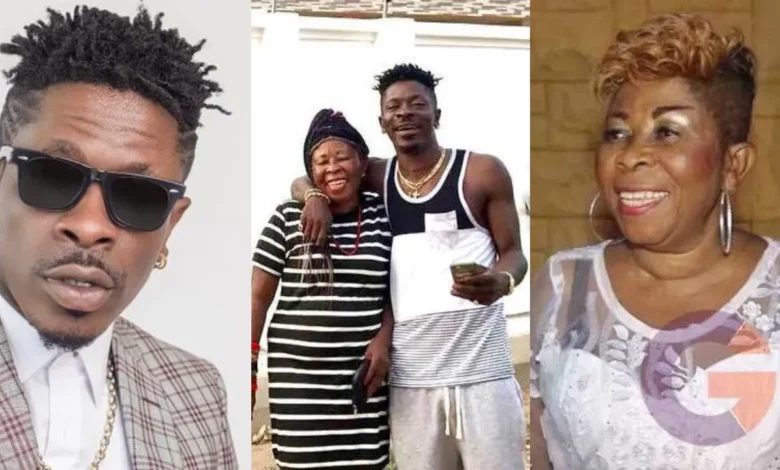 Shatta Wale révèle pourquoi il a méprisé ses parents